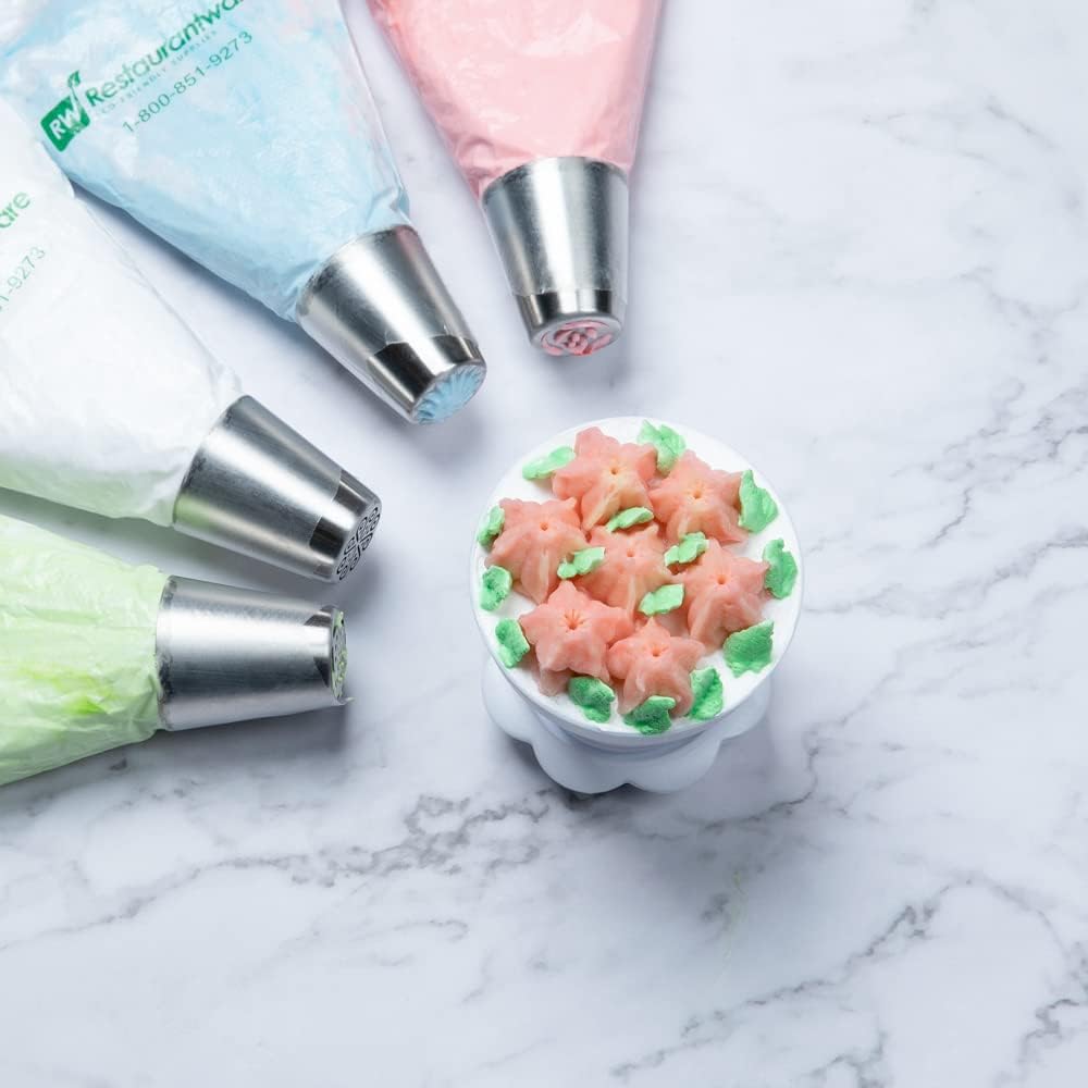 Restaurantware-Russian Piping Tip, 1 Lily Cake Decor Piping Tip - #20, Corrosion-Resistant, Stainless Steel Decorating Tip For Frosting, Dishwashable, Decorate Cupcakes, Cakes, or Cookies