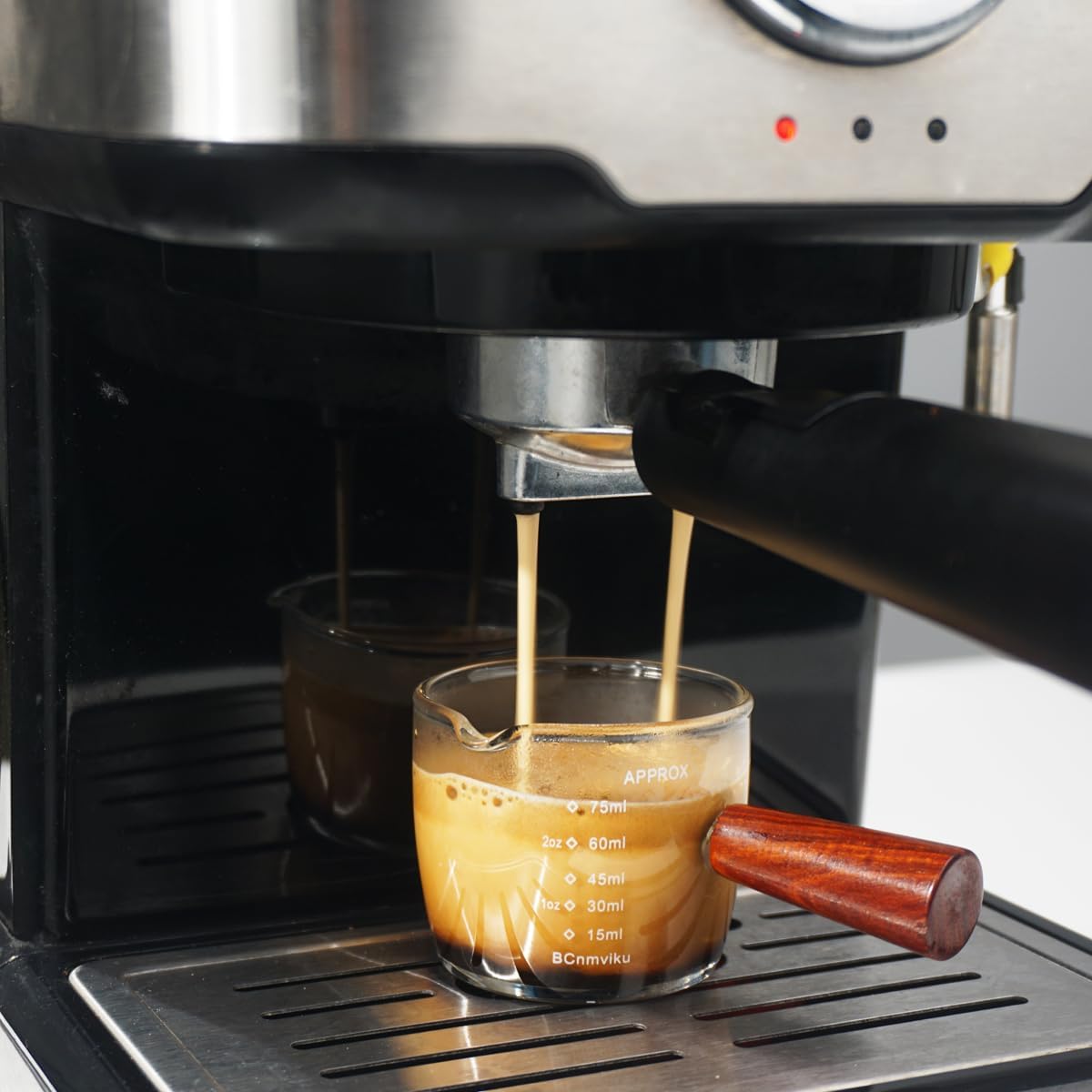 1 Pack Espresso Shot Glass 75ML Triple Pitcher Barista Single Spouts With Wood Handle By BCnmviku