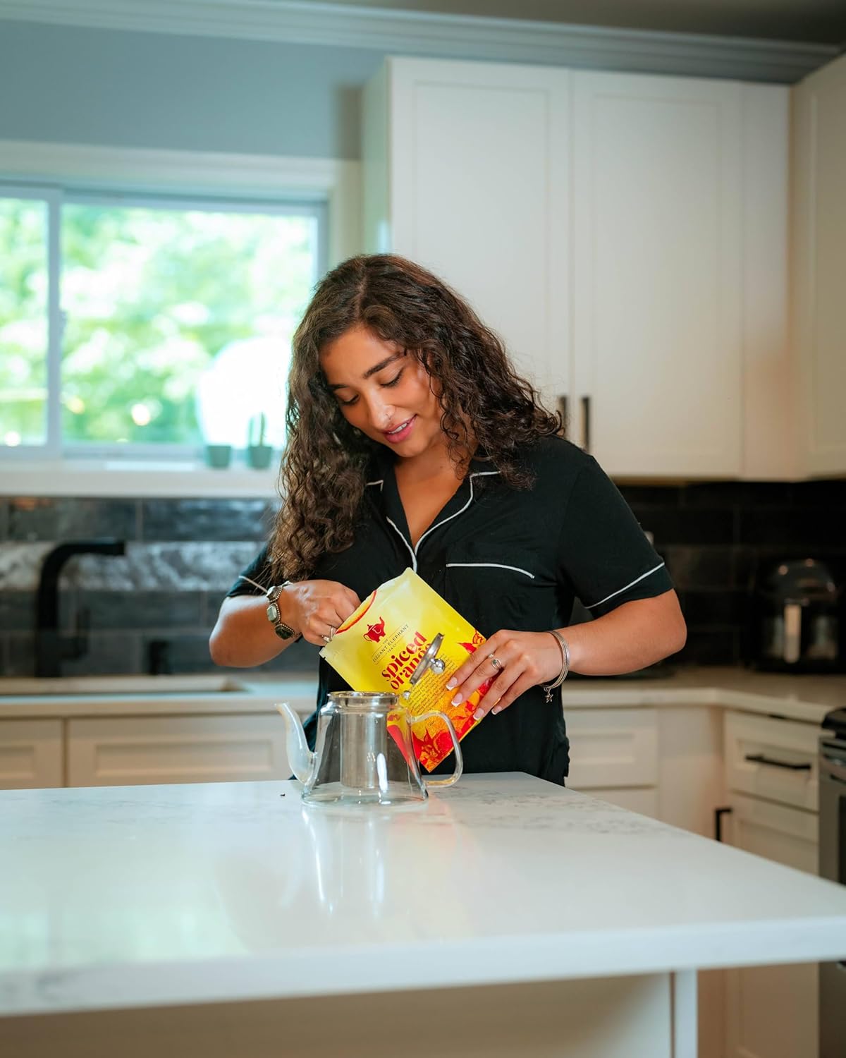 Spiced Orange Tea, Loose Leaf Herbal Tea – Sweet, Spicy, Caffeine-Free – Orange, Apple & Cinnamon Spice – Drink Hot or Iced – 4 oz Resealable Bag (Makes 50 Cups) – The Elegant Elephant