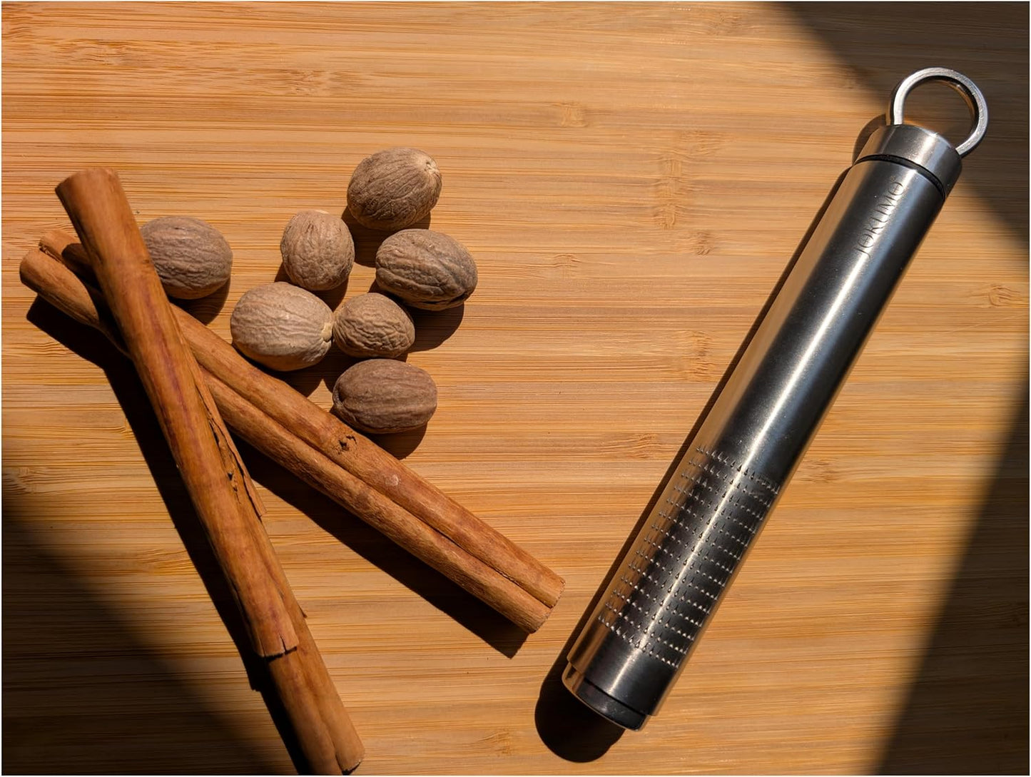 Nutmeg Grater with Silicone Brush & Storage - 18/10 Stainless Steel, Compact Spice & Nut Grinder Tool for Fresh Nutmeg Powder