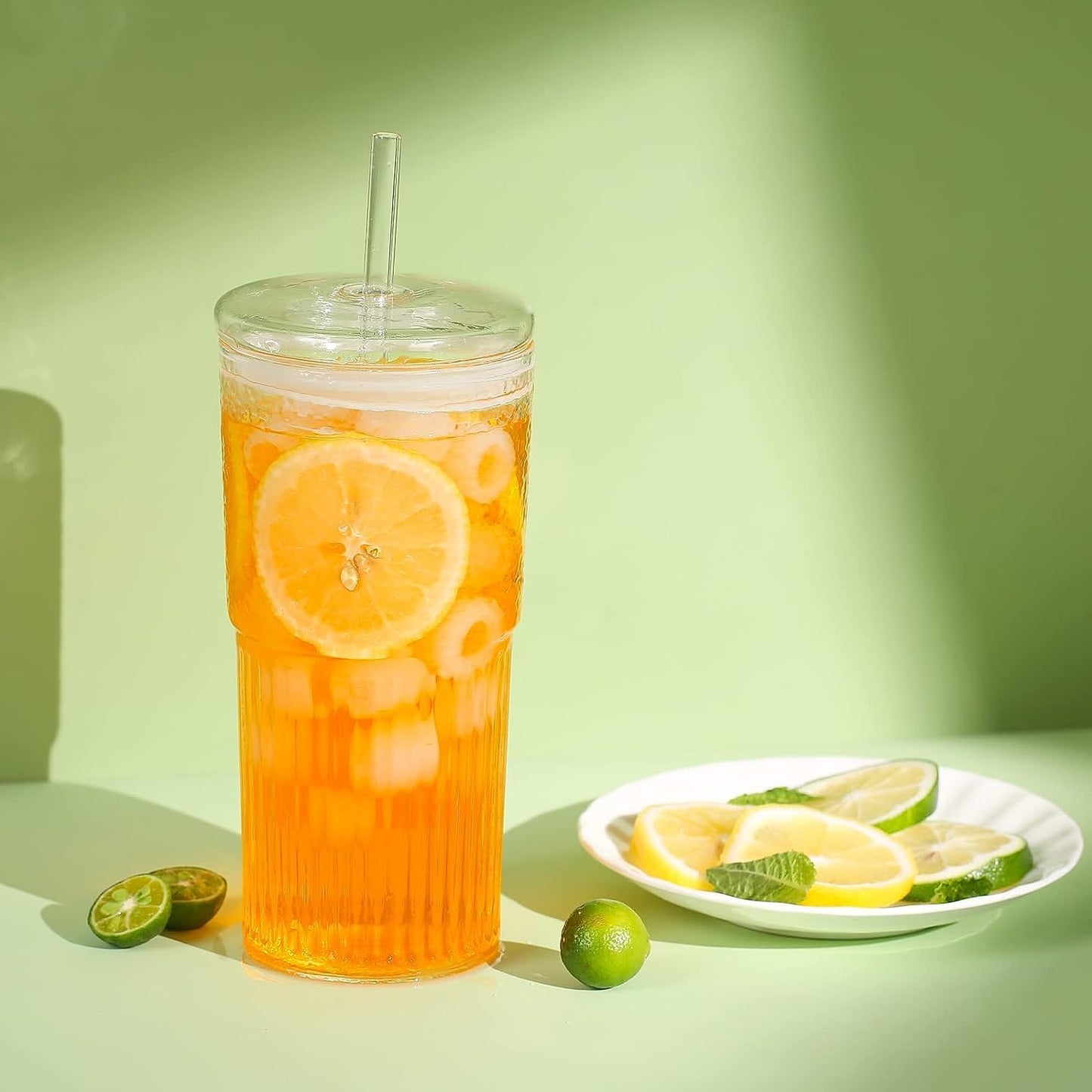 Glass Cups With Lids and Glass Straws，20 OZ 4pcs High Borosilicate Glass Tumbler Iced Coffee Water Smoothie