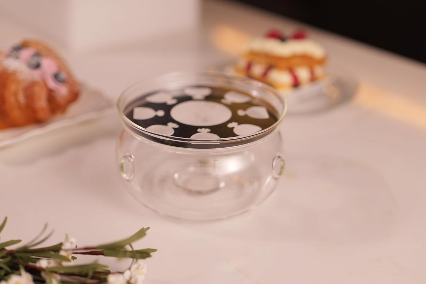 CnGlass Universal Glass Teapot Warmer,Handcrafted with Heat Proof & Lead-Free Glass Tealight Warmer 5.3 in/13.5cm diameter (Candle not Included)