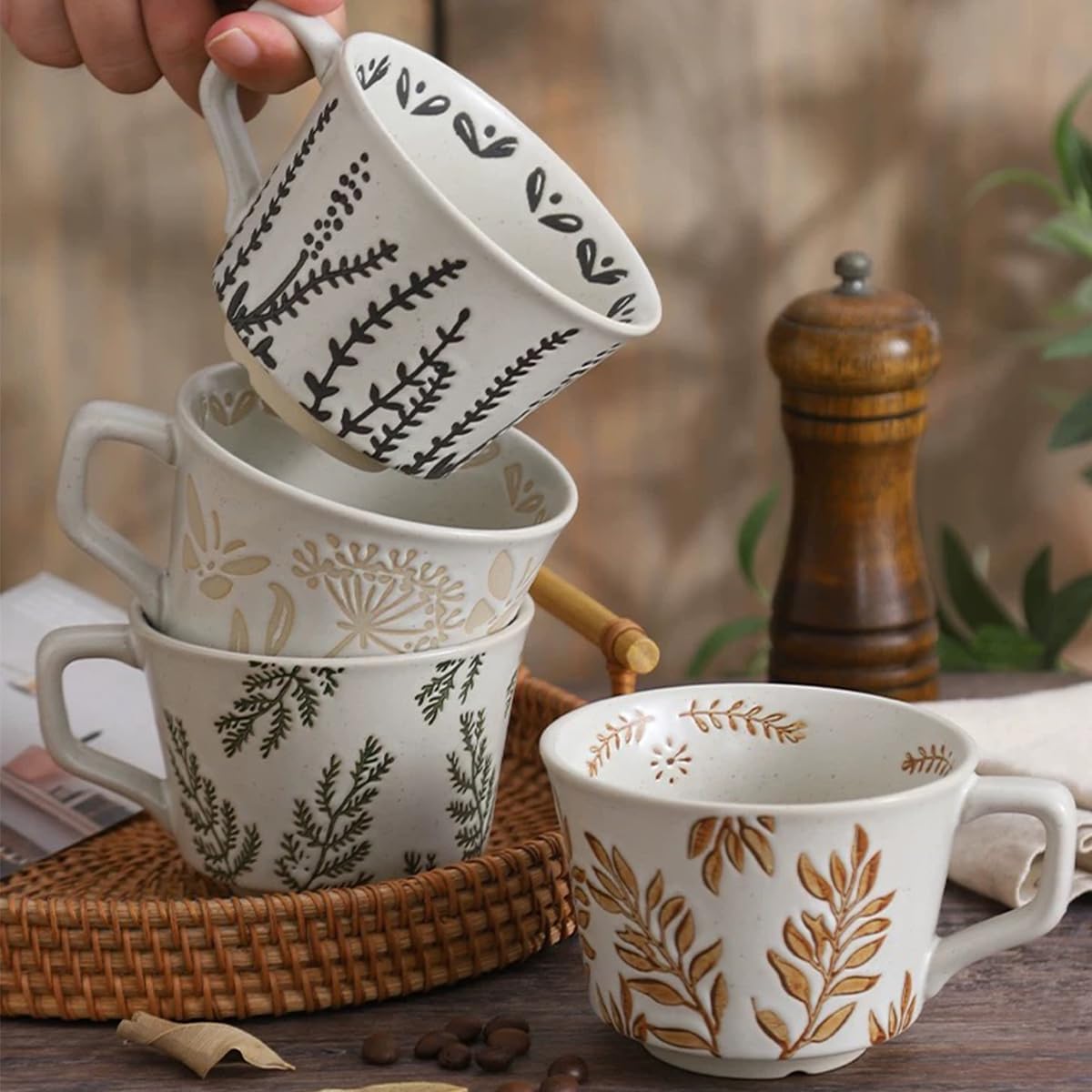 Ceramic Mug Set of 1 With Gold Spoon, 11oz - Vintage Coffee Mug, Pottery Cups for Milk, Latte, Cappuccino, Tea - Porcelain Dishwasher, Microwave Safe Stoneware Green Leaf