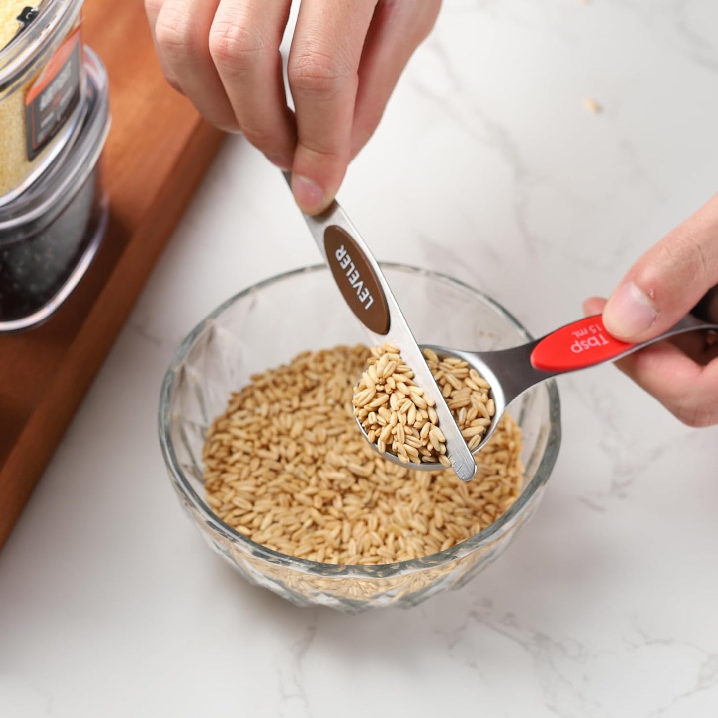 Magnetic Measuring Cups and Spoons Set of 16 Includes Stainless Steel Magnetic Measuring Cup Double Sided Magnetic Measuring Spoons with 1 Leveler for Dry and Liquid Ingredients