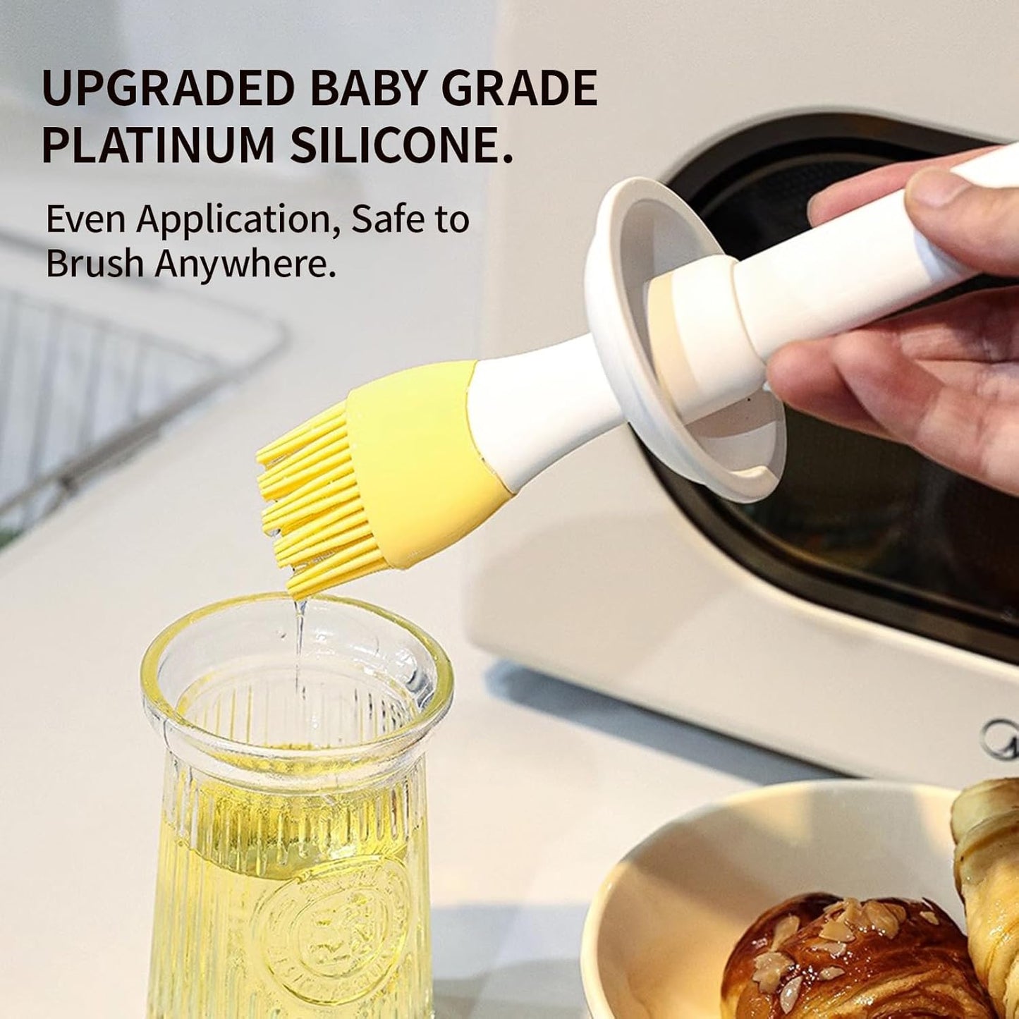 Oil Dispenser with Brush - Glass Olive Oil Dispenser for Kitchen, 3 IN 1 Oil Dispenser Bottle with Silicone Basting Brush for Cooking Vinegar Sauce BBQ Grill Frying (Brown)