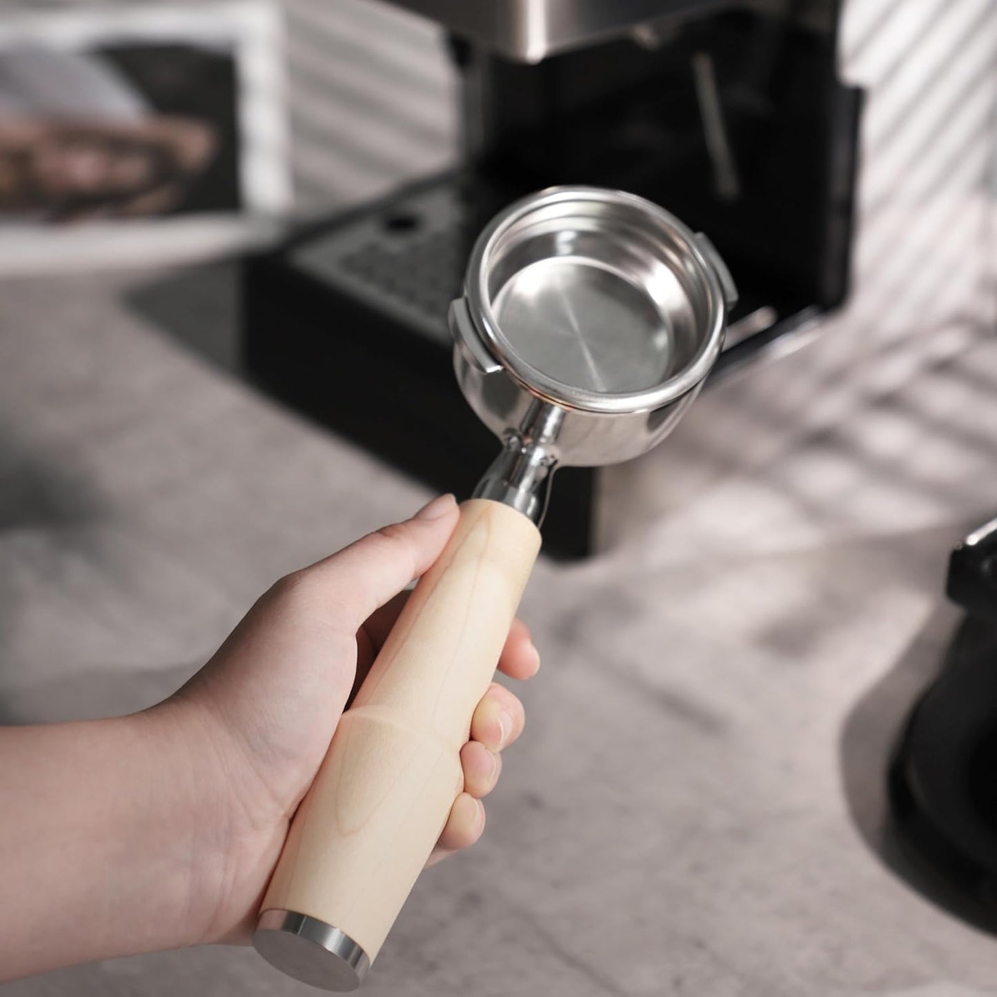 58mm Bottomless Portafilter for Gaggia Classic and Gaggia Classic Pro, E24 and Evo Models Includes Premium Maple Handle and 18-21 Gram Filter Basket