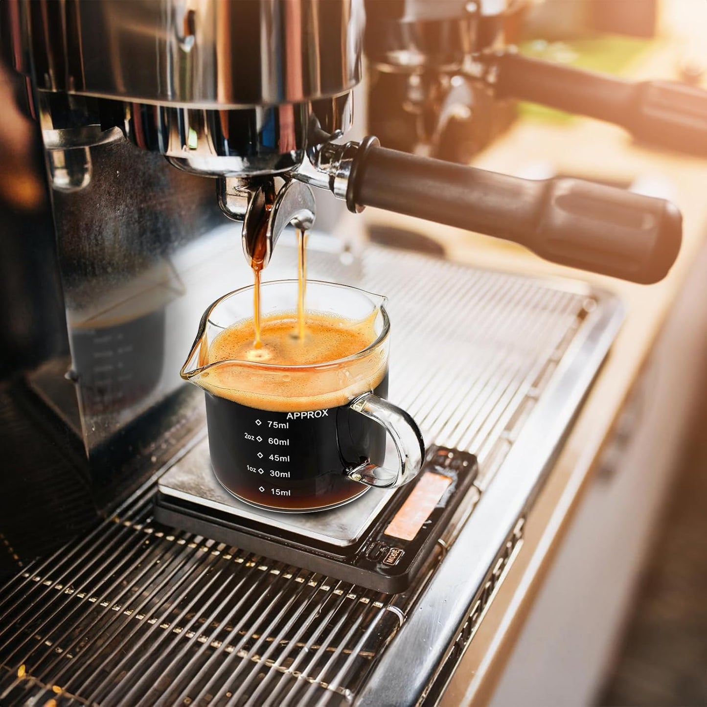 Yarlung 4 Pack Measuring Cups Espresso Shot Glasses, Double Spouts Espresso Cup Glass Graduated 75 ML/ 2.5 OZ for Milk Pitcher, Coffee Maker Accessories