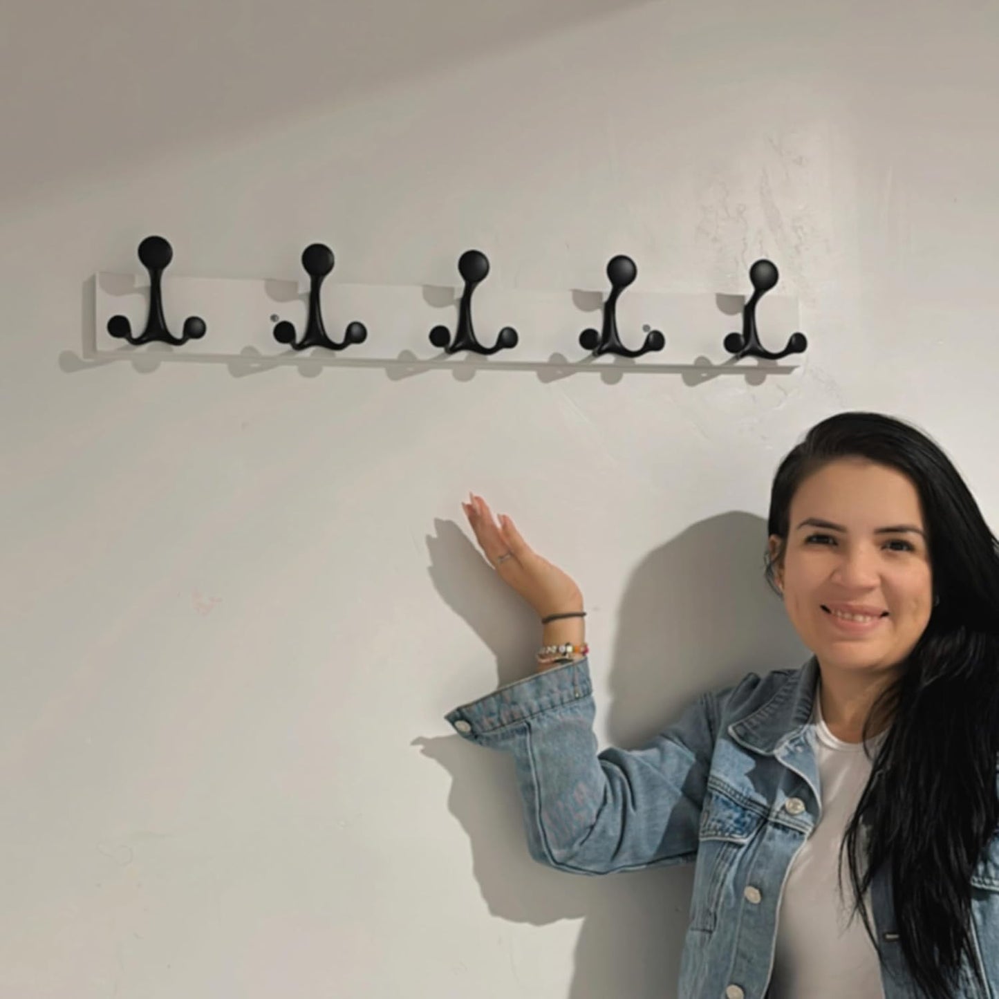 SKOLOO 24-Inch White Wood Coat Rack Wall Mount with 5 Triple Hooks - Ideal for Family Entrances, Classrooms, and Pet Supplies Storage - Perfect Coat Hooks for Wall, Pack of 2