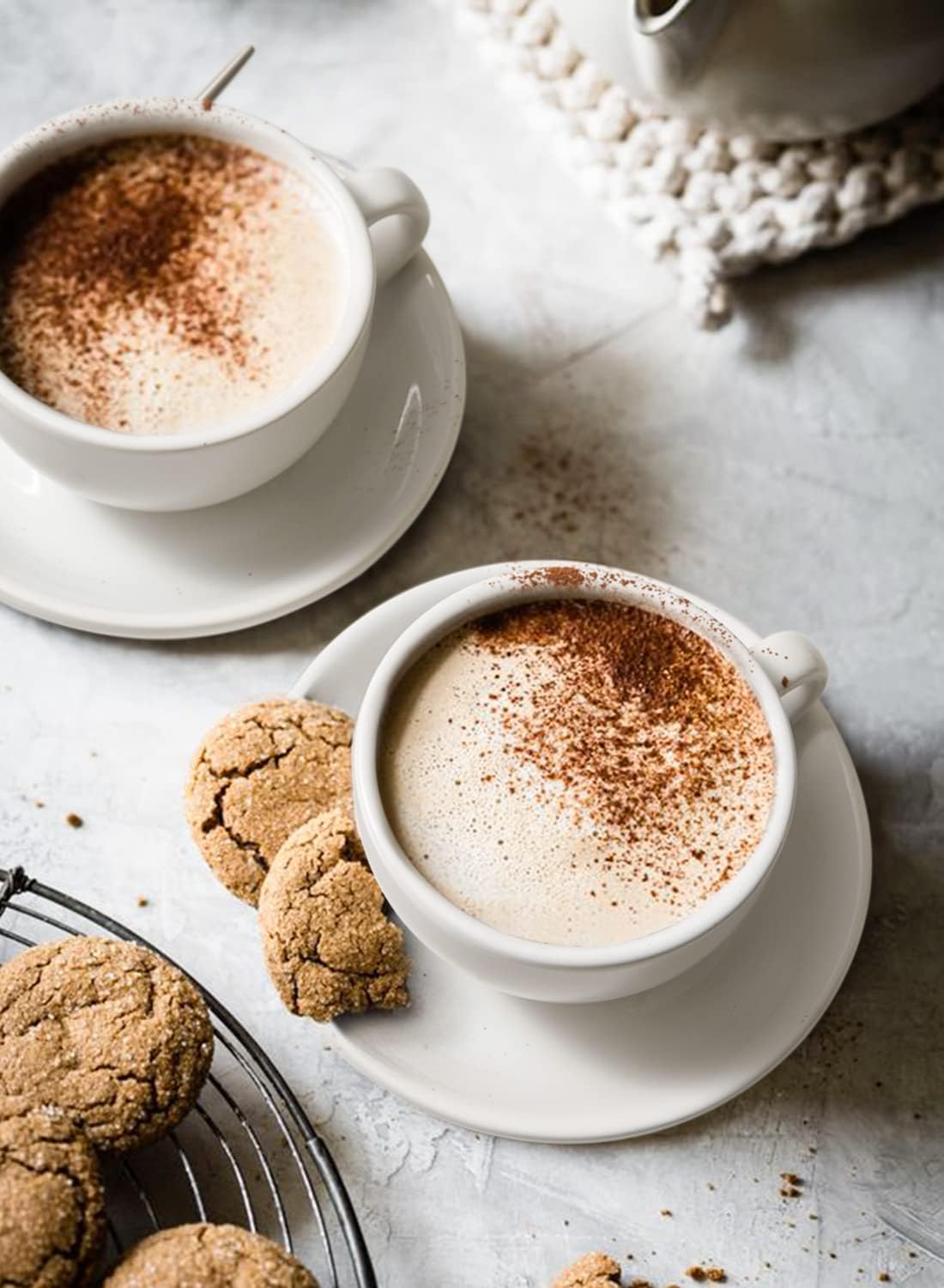 LE TAUCI 8 oz Cappuccino Cups with Saucers,Ceramic Large Coffee Cup for Au Lait, Double shot, Latte, Cafe Mocha, Tea - Set of 4, White