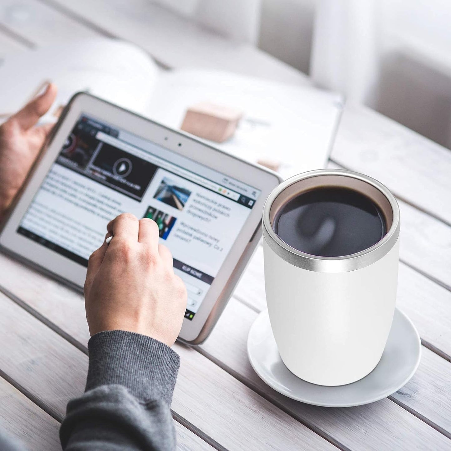 VEGOND Stainless Steel 12 oz Tumblers bulk Vacuum Insulated Double Wall Travel Tumbler with Lid and Straw Reusable Tumbler,White 12 pack