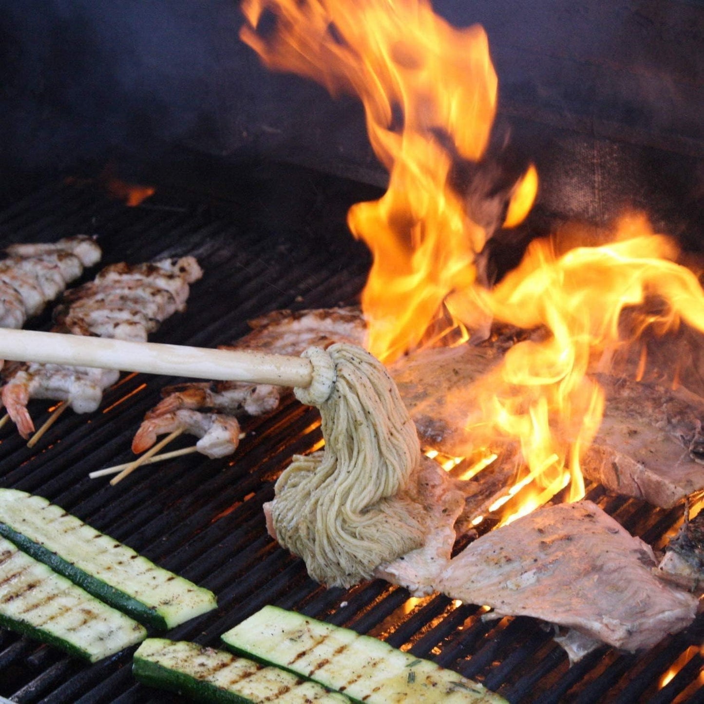 Better Grillin BBQ Bastin Mop Basting Barbecue Brush/Mop Easily Applies Marinades, Sauces, Washes Out, 16in Handle, 1pk