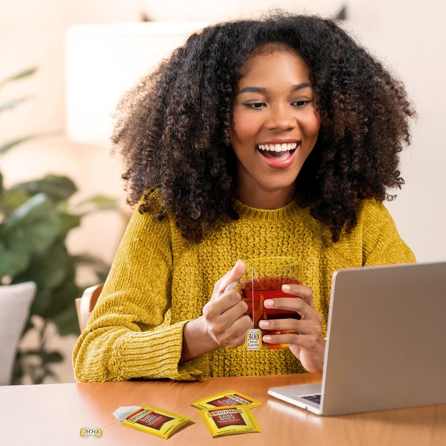 Twinings Earl Grey Black Tea Individually Wrapped Bags, 20 Count (Pack of 6), Flavoured with Citrus and Bergamot, Caffeinated, Enjoy Hot or Iced, 120 Teabags