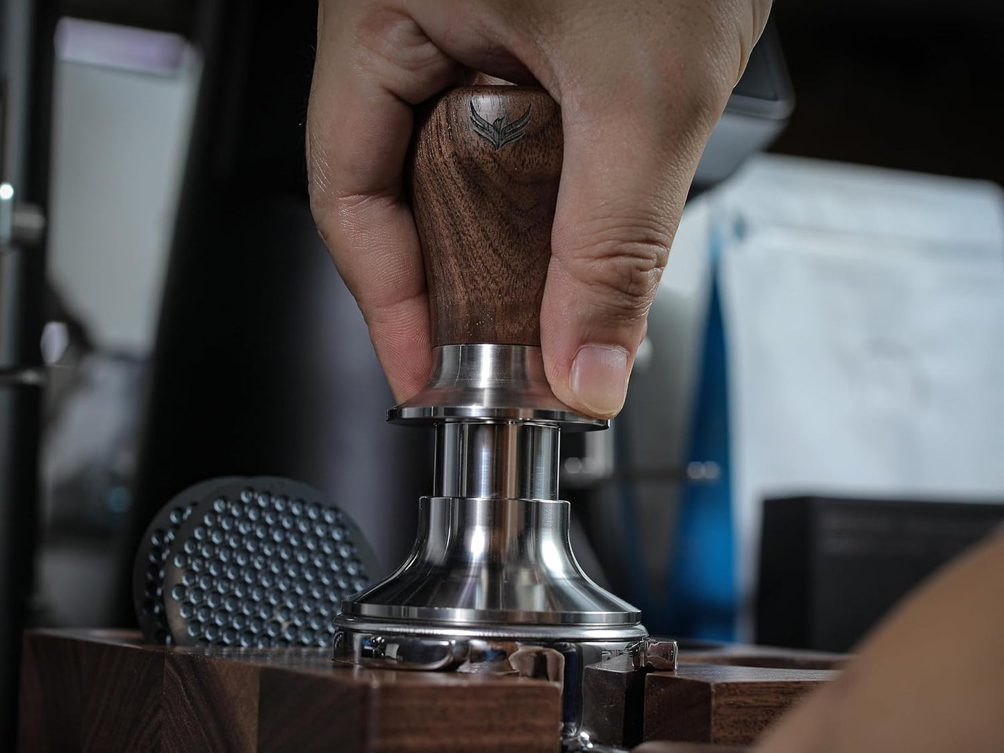 51mm Tamper Calibrated,Auto-Leveling and 30lb Spring Loaded Design Stainless Steel 51 mm Coffee Tamper with Replacement Springs