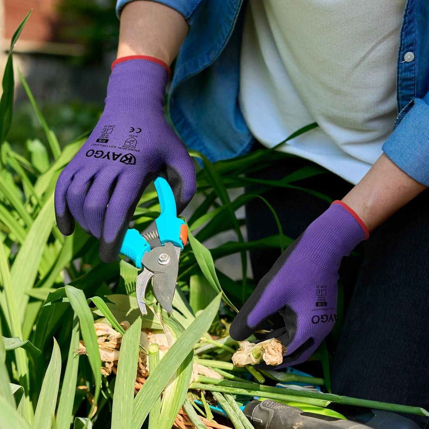 KAYGO Safety Work Gloves PU Coated,12 Pairs KG11PB Seamless Knit Glove for Men and Women, with Smooth Grip on Palm and Fingers, Ideal for General Duty Work (L, Purple)