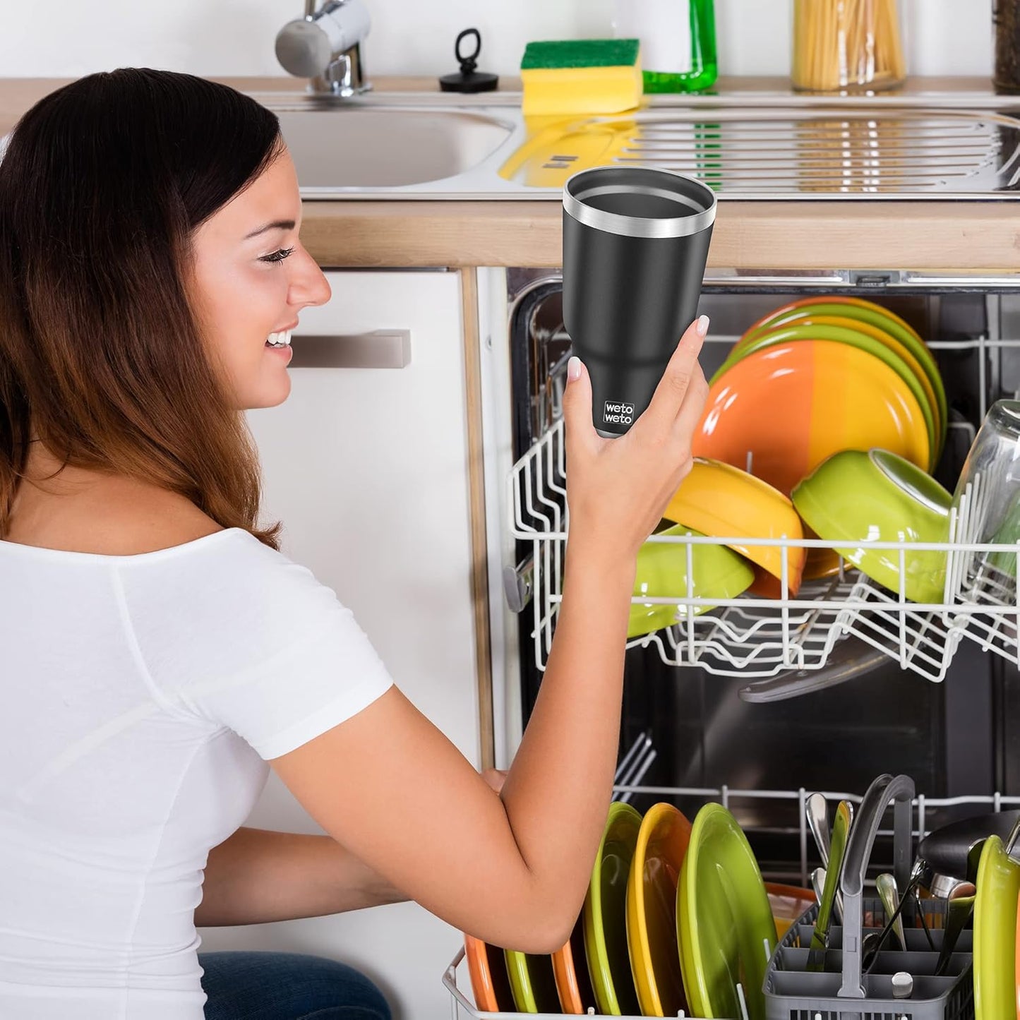 WETOWETO 30 oz Insulated Tumbler With 2 Lids and 2 Straws, Stainless Steel Double Vacuum Coffee Tumbler Cup, Powder Coated Travel Mug for Home, Office, Travel, Party (Black, 1 Pack)