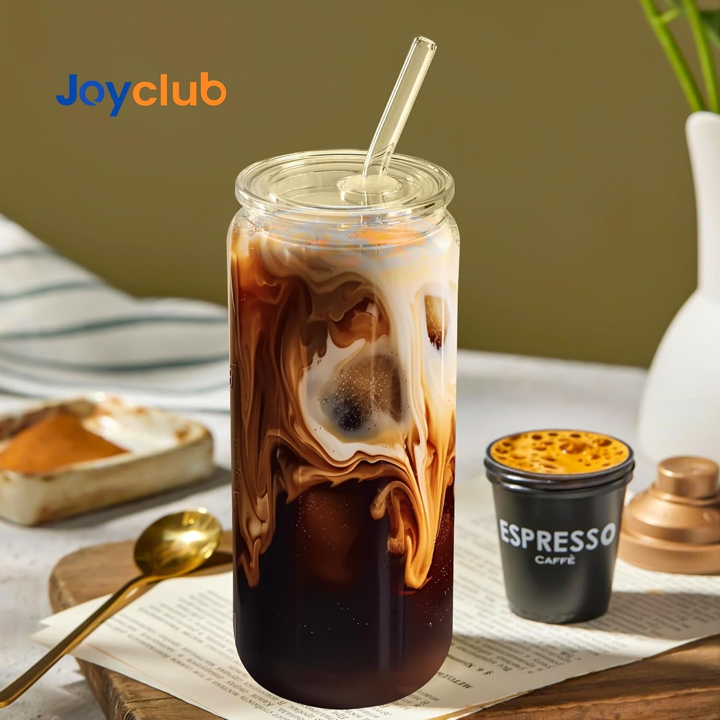 Joyclub 20 oz Glass Cups with Acrylic Lids and Straws 2pcs Can Shaped Glass Iced Coffee Cups with Lids, Drinking Jar Glasses Cute Tumbler Cup Great for Smoothie Soda Boba Tea Cocktail Beer Gift