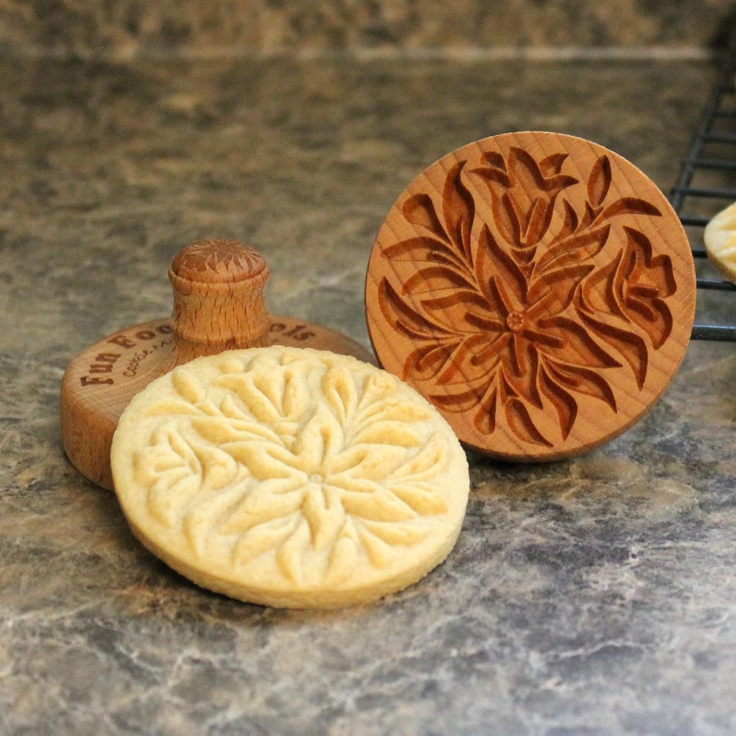 Wood Cookie Stamp, 2.5 Inch (Bluebells CS-031)