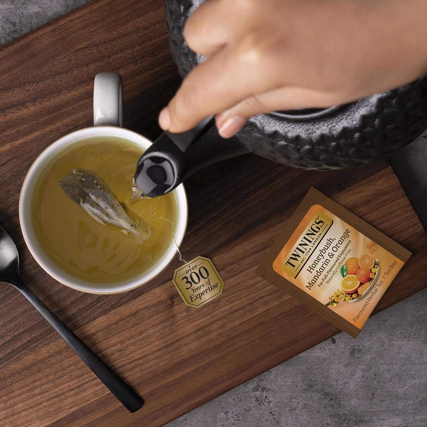 Twinings Honeybush, Mandarin, & Orange Herbal Tea Individually Wrapped Bags, 20 Count (Pack of 1), Naturally Caffeine-Free, Enjoy Hot or Iced, 20 Teabags