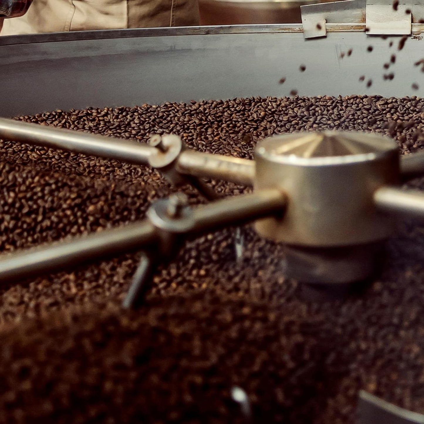 Coffee Bean Direct Italian Roast Espresso, Whole Bean Coffee, Dark Roast, 1 Pound Bag (Pack of 1)