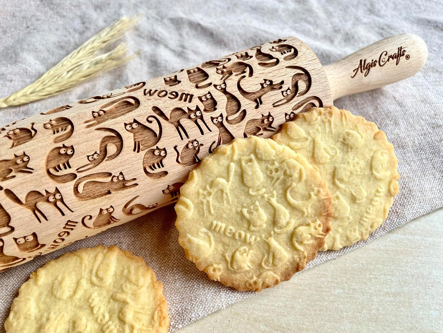 MEOW CATS EMBOSSING ROLLING PIN WOODEN HANDMADE ROLLING PIN with CATS GIFT FOR CAT LOVERS